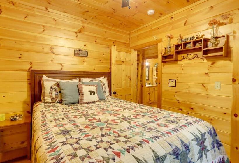 Forested Mccaysville Cabin On Fightingtown Creek!