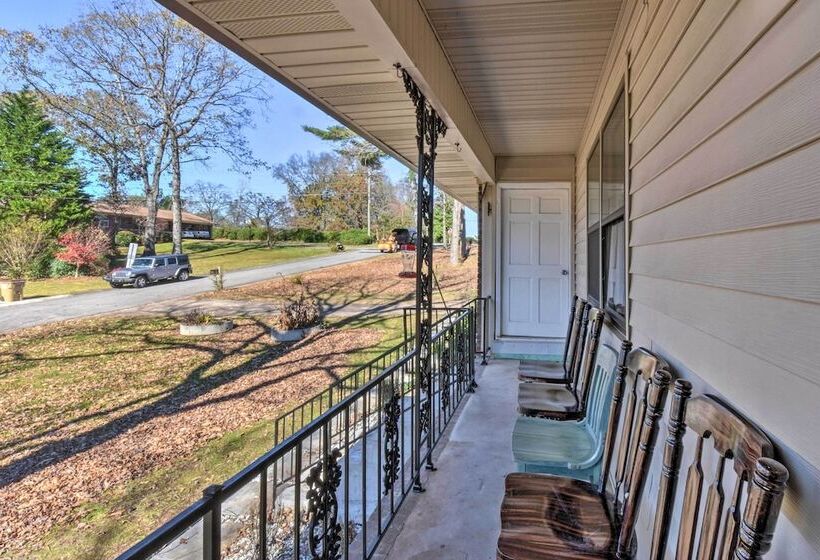 Gainesville Home W/ Fire Pit Near Lake Lanier