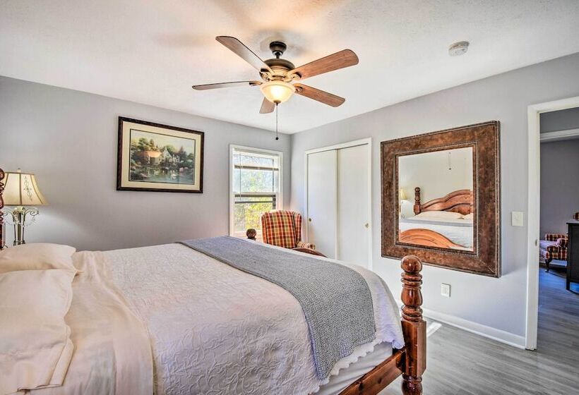 Gainesville Home W/ Fire Pit Near Lake Lanier