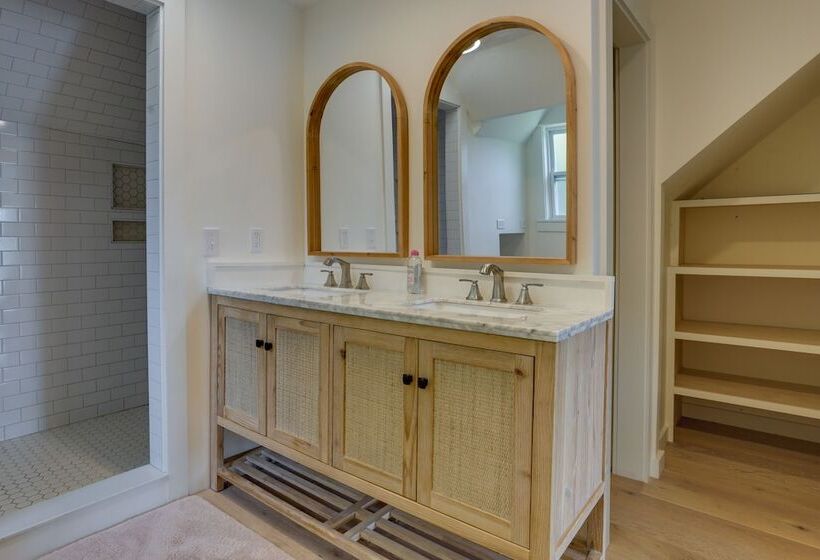 Georgia Home Overlooking Downtown Ball Ground!