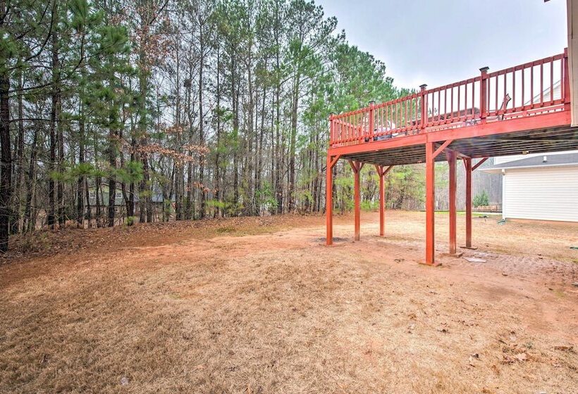 Central Austell Home W/ Furnished Deck & Grill!