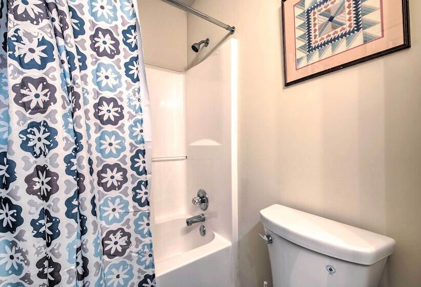 Central Austell Home W/ Furnished Deck & Grill!