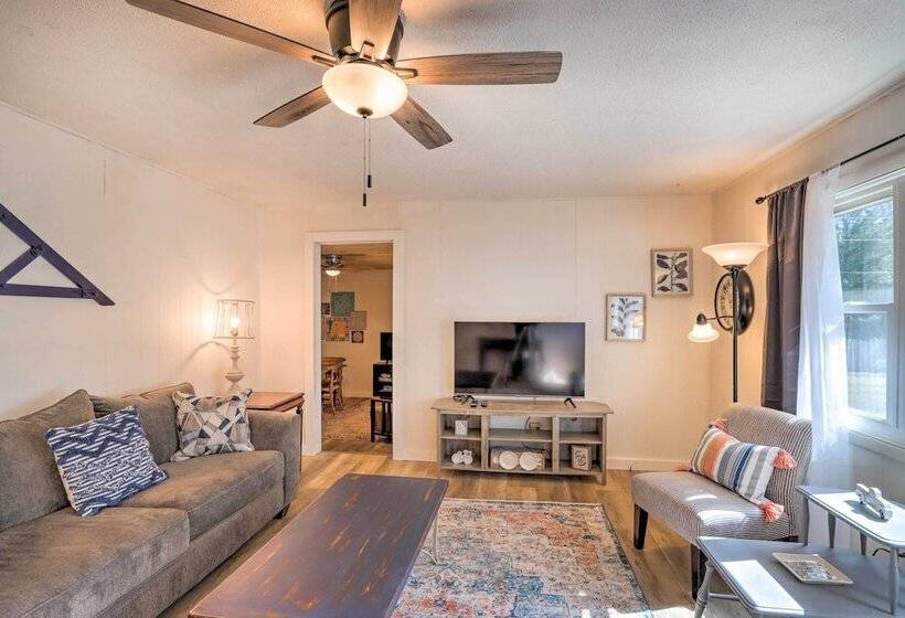 Georgia Vacation Home Near Blue Ridge Lake!