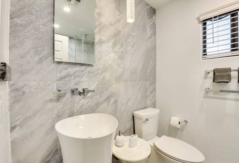 Glendale Home W/ Fire Pit Near State Farm Stadium!