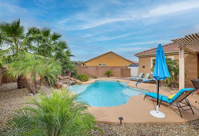 Beautiful Goodyear Home W/ Pool & Gas Grill!