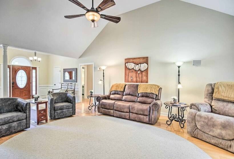 Gorgeous Evans Retreat < 14 Mi To Augusta!