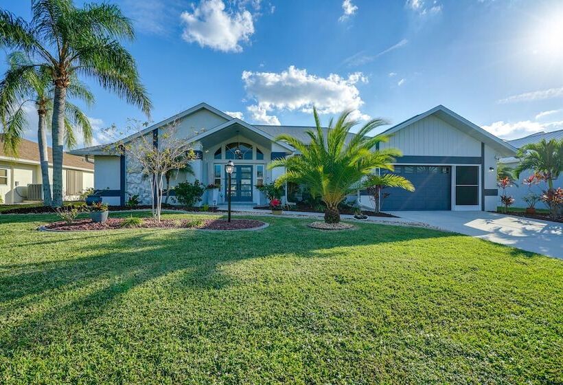 Gorgeous Punta Gorda Home W/ Lanai & Private Pool!