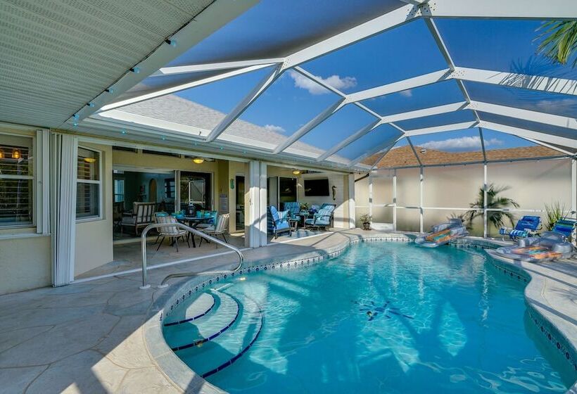 Gorgeous Punta Gorda Home W/ Lanai & Private Pool!