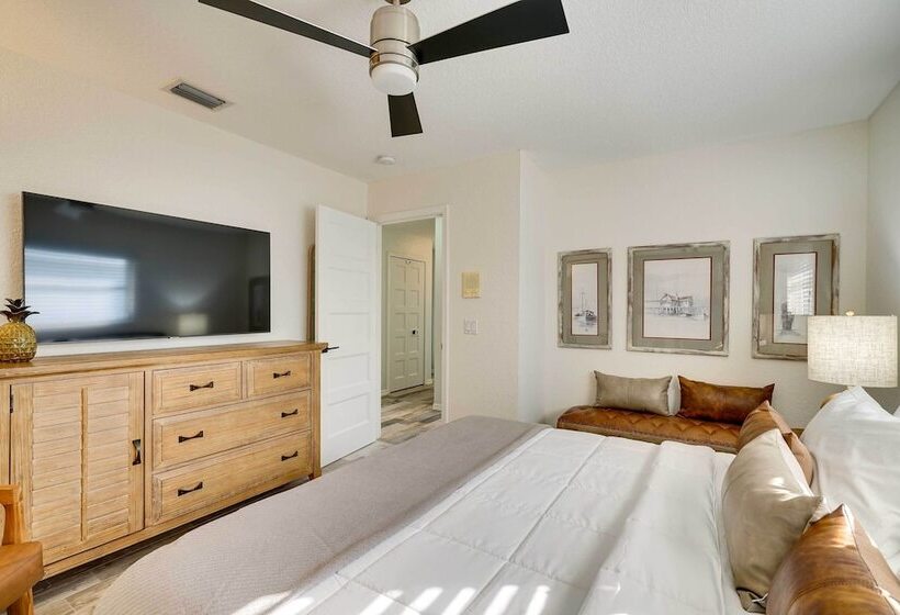 Gorgeous Punta Gorda Home W/ Lanai & Private Pool!