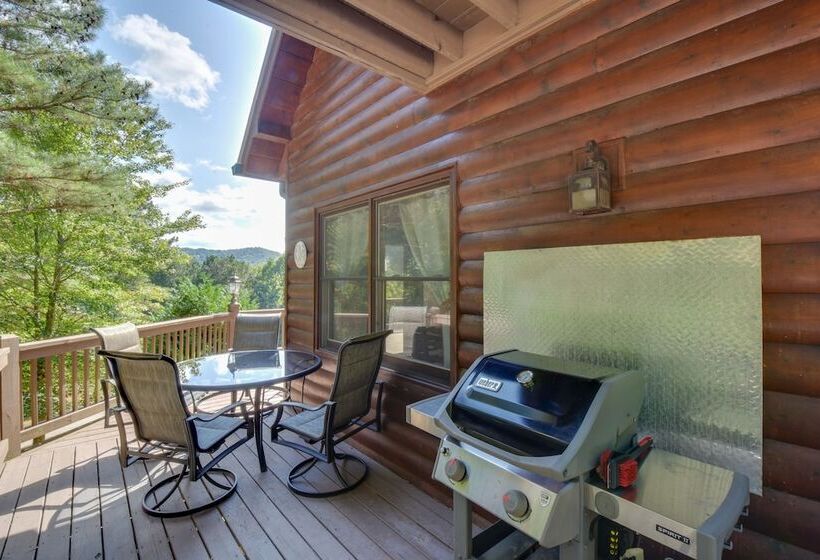 Grand Ellijay Cabin W/ Mountain Views & Pool Table