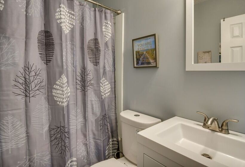 Hampton Vacation Rental: Central Location, Patio