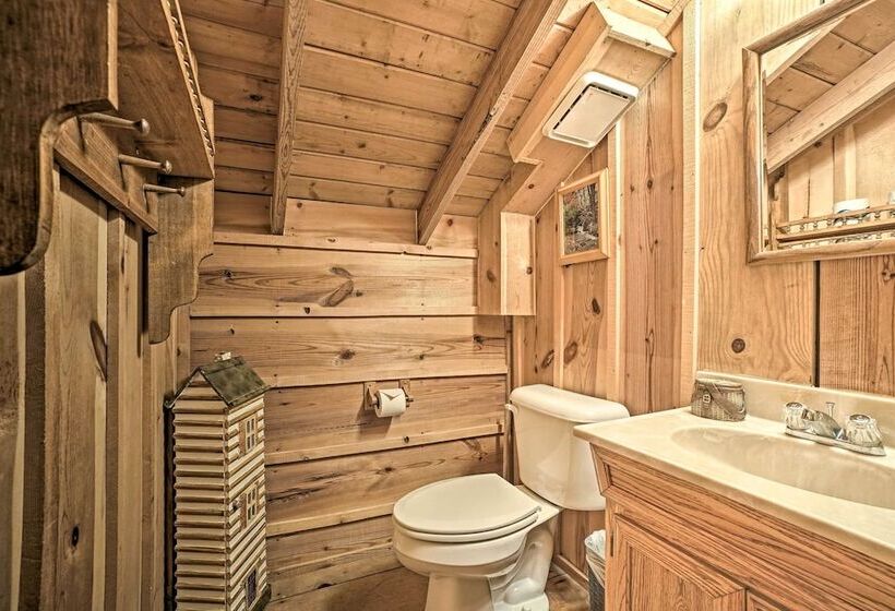 Helen Area Rustic Retreat ~ 5 Miles To Main Street