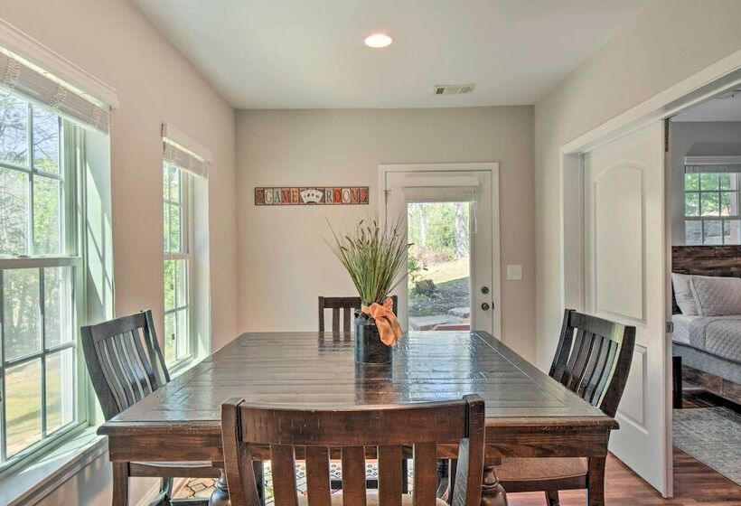 Helen Retreat W/ Hot Tub, 2 Mi To Downtown!