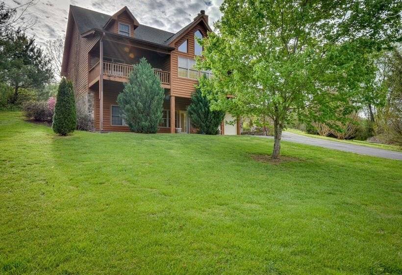 Hiawassee Cabin < 10 Mi To Lake Chatuge!