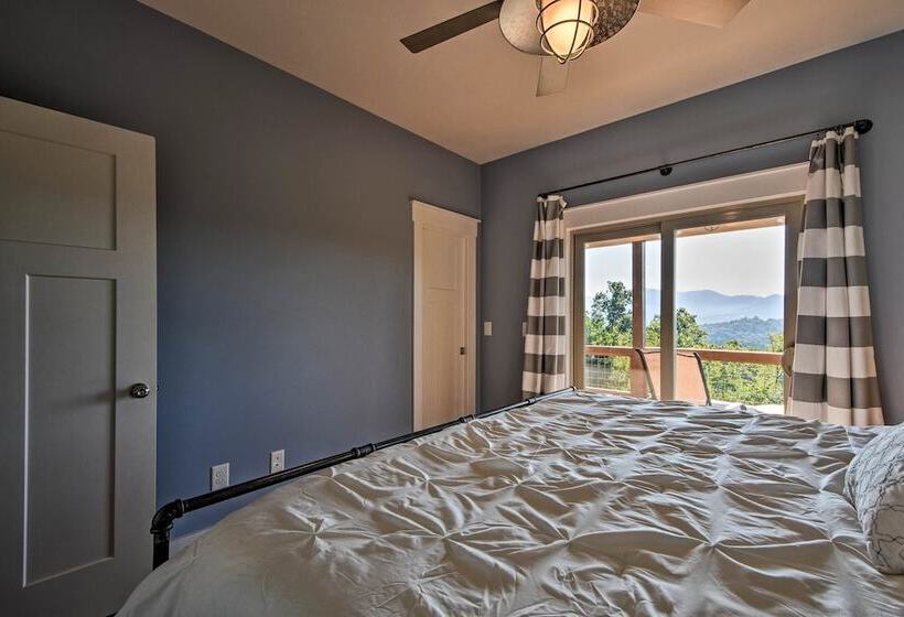 Hiawassee Home W/ Views <1 Mi To Lake Chatuge