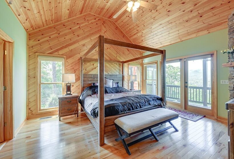 Hiawassee Vacation Rental: 1 Mi To Lake Chatuge!