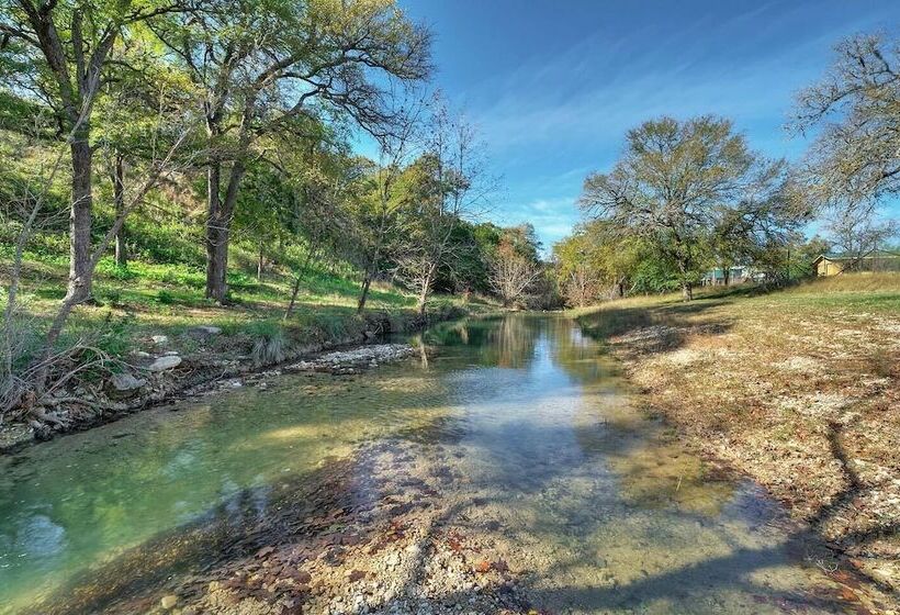 Hillside Acres Retreat