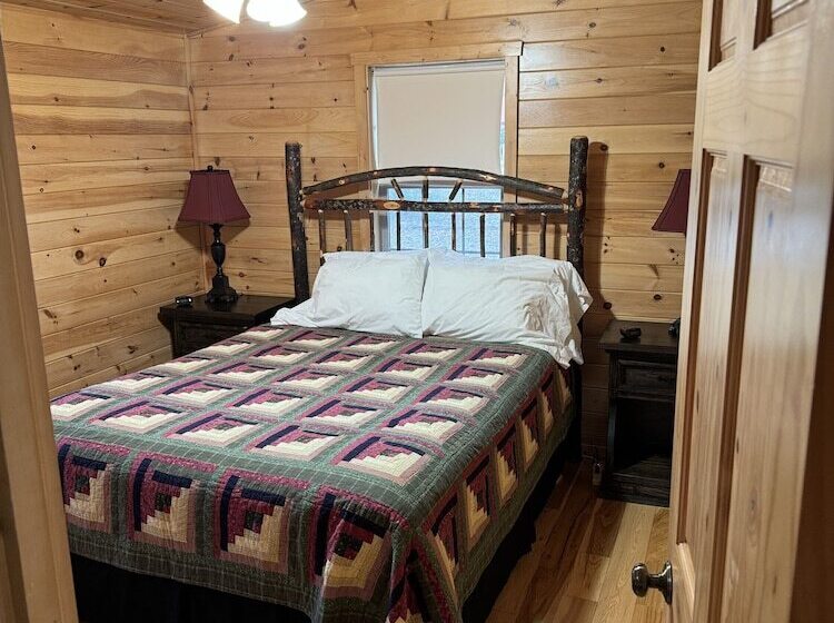 Hillside Acres Retreat