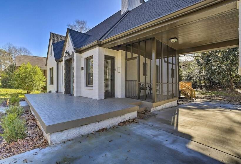 Historic College Park Retreat W/ New Deck!