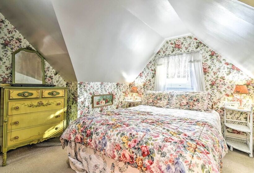 Historical Portland Home < 2 Mi To Downtown!