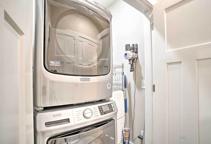 Hootenanny At Horton Creek: Creekside Escape!