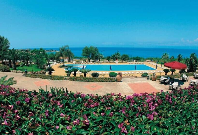 Хостел Villaggio Club Dolomiti Sul Mare