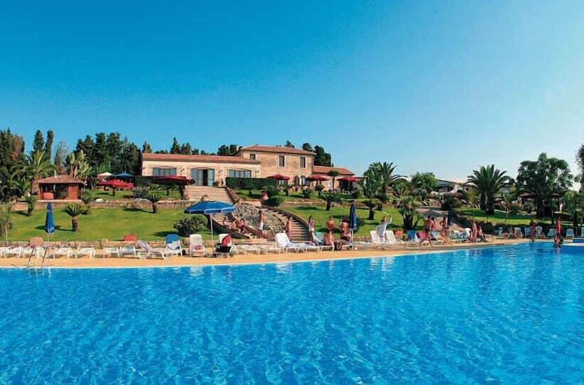 Хостел Villaggio Club Dolomiti Sul Mare