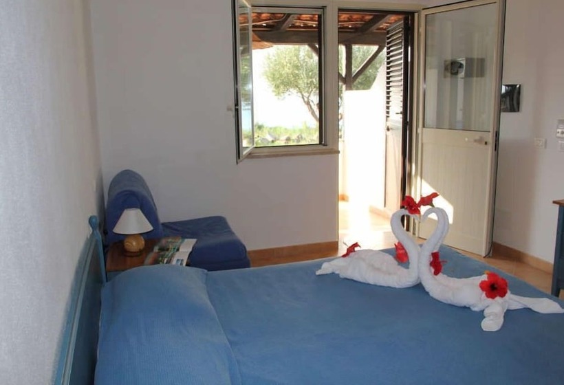 Хостел Villaggio Club Dolomiti Sul Mare