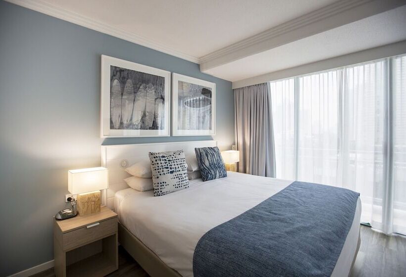 בית מלון כפרי Club Wyndham Crown Towers