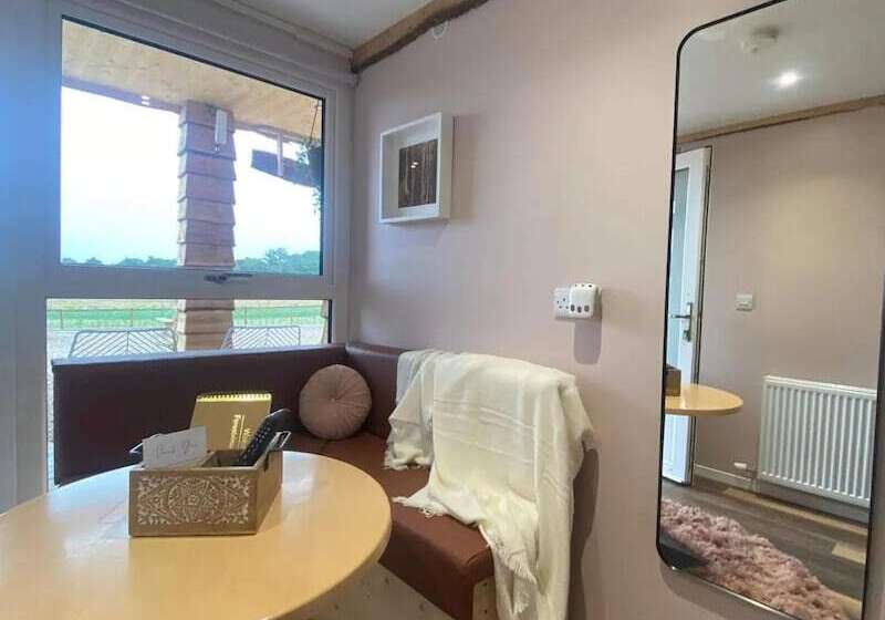 Отель Forestview Cabin No 1 Cosy Cabin Stay