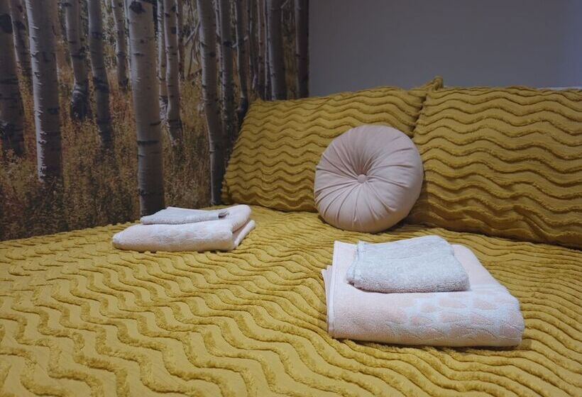 Отель Forestview Cabin No 1 Cosy Cabin Stay