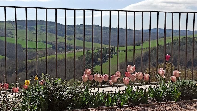 교외 호텔 Agriturismo Casa Greppo   L Ulivo