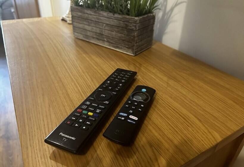 فندق ريفى Cosy Barn Conversion In The Mournes