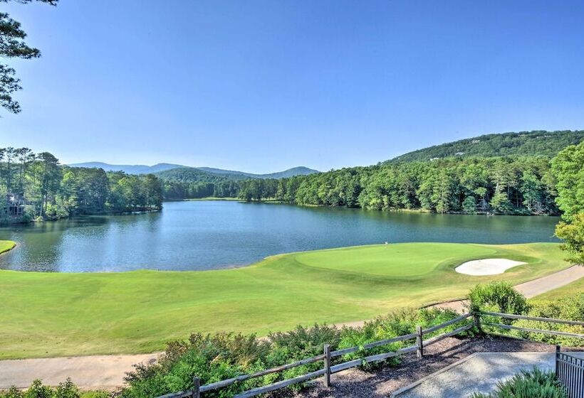 Jasper Hideaway W/ Spacious Deck + Community Pool