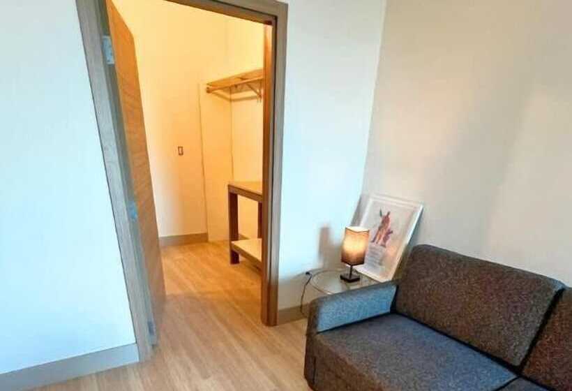 Kompose Boutique Resort At Theme Parks