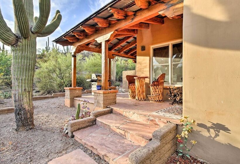La Roca    Tucson Casita W/ Mtn View On 10 Acres!