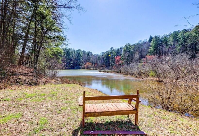 Lakefront Blue Ridge Cabin W/ Hot Tub!