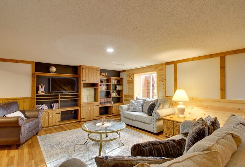 Lakefront Deerwood Home W/ Fire Pit & Grill!