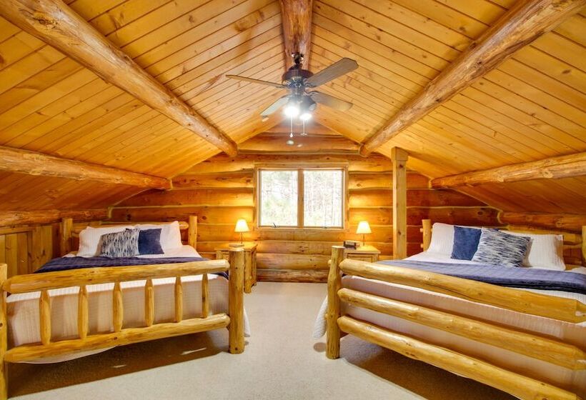 Lakefront Deerwood Home W/ Fire Pit & Grill!