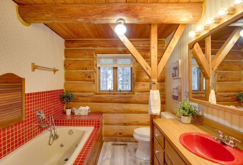 Lakefront Deerwood Home W/ Fire Pit & Grill!