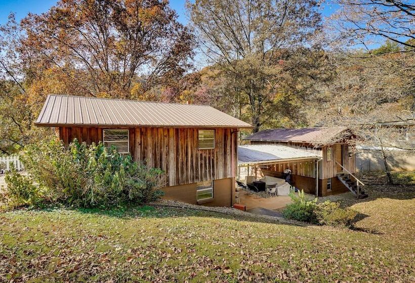 Lakefront Louisville Home   Dock, Fire Pit & Grill