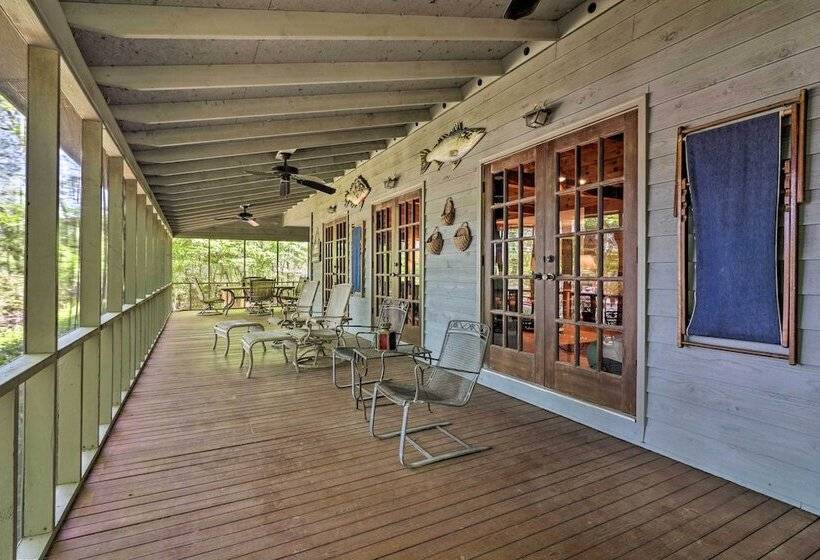 Lakefront Milledgeville Cabin: Private Dock, Porch