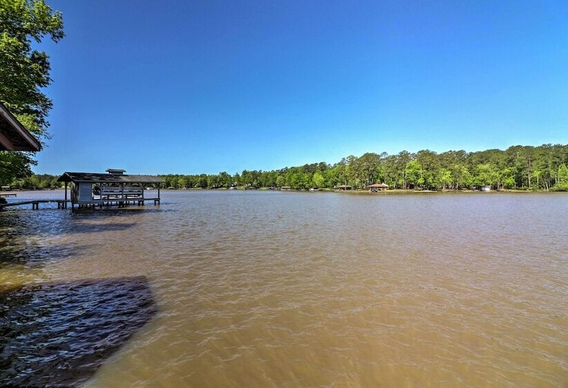 Lakefront Milledgeville Cabin: Private Dock, Porch