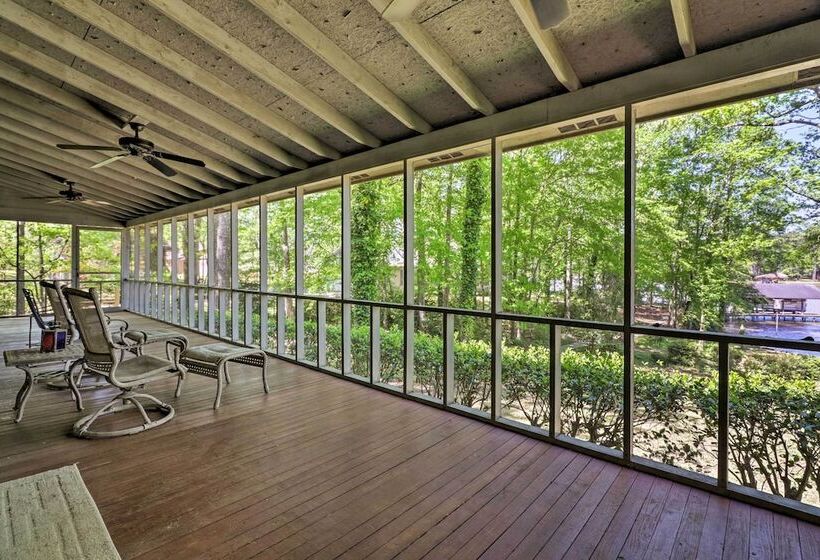 Lakefront Milledgeville Cabin: Private Dock, Porch