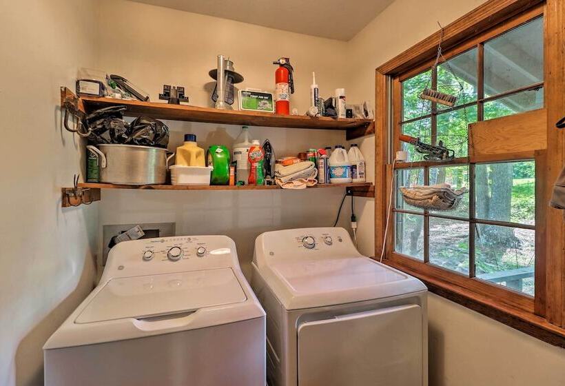 Lakefront Milledgeville Cabin: Private Dock, Porch