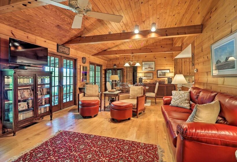 Lakefront Milledgeville Cabin: Private Dock, Porch