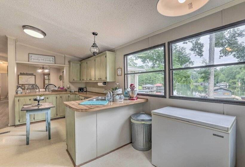 Lakeside Living: Sparta Retreat W/ Game Room!