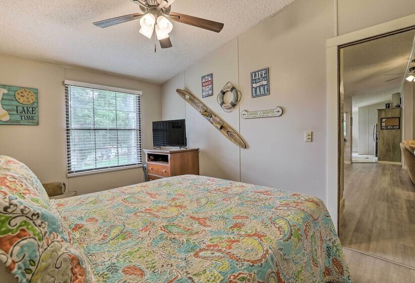 Lakeside Living: Sparta Retreat W/ Game Room!