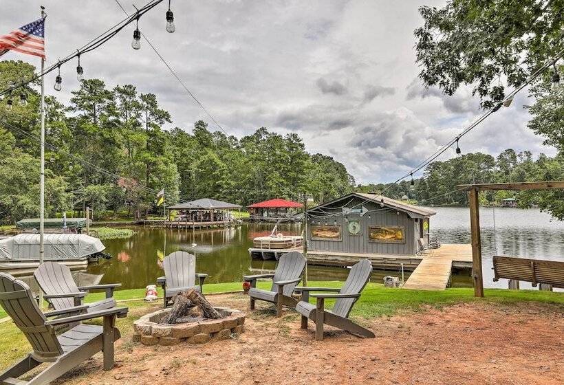 Lakeside Living: Sparta Retreat W/ Game Room!