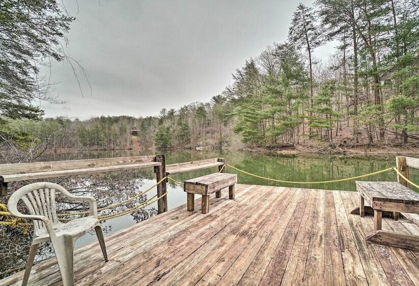 Lakeside Cabin: Game Room, Dock, Orchard, Wineries